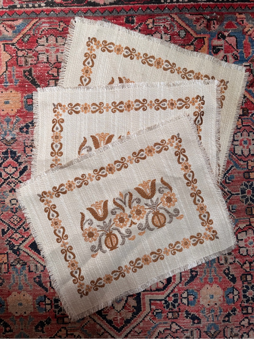 Vintage 70's Floral Cottagecore Linen Placemats - Set of 3